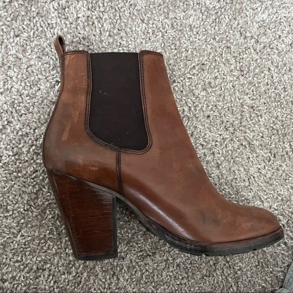 Frye Chelsea Tate Boot, Brown 7.5 - Picture 12 of 12